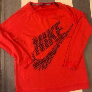Women’s Nike Sweatshirt size M